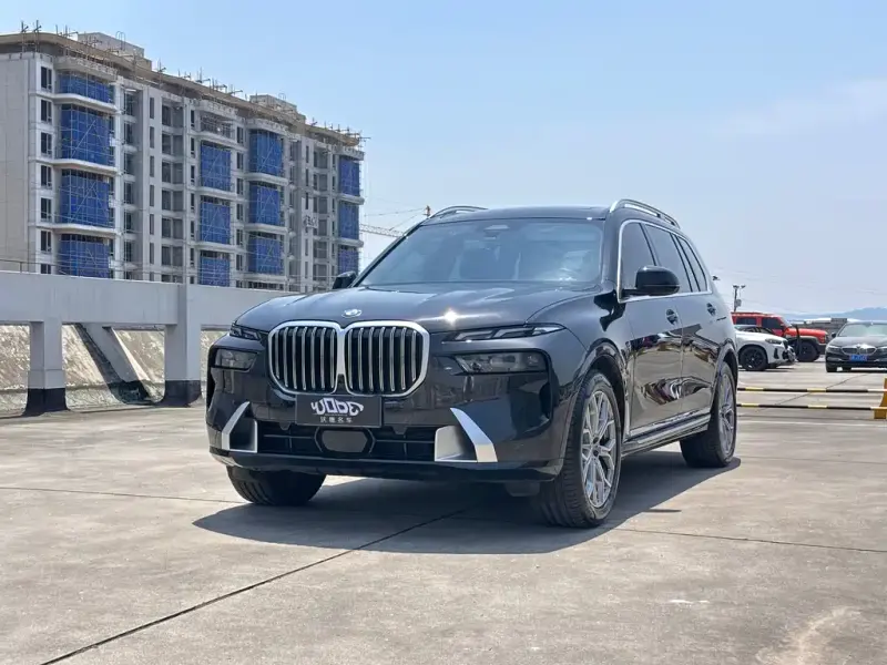 BMW X7, 2023