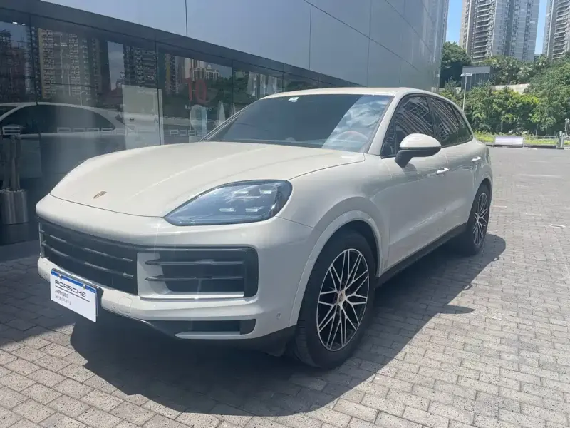 Porsche Cayenne, 2025