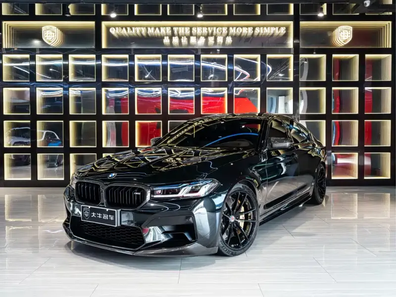 BMW M5, 2022