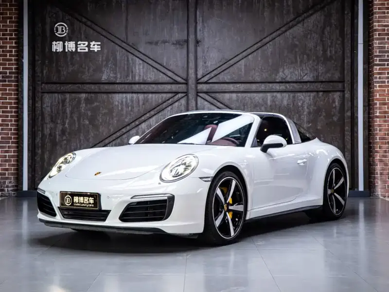 Porsche 911, 2018