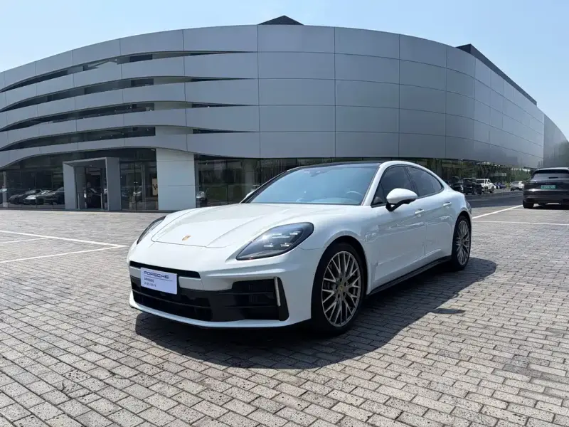 Porsche Panamera, 2025