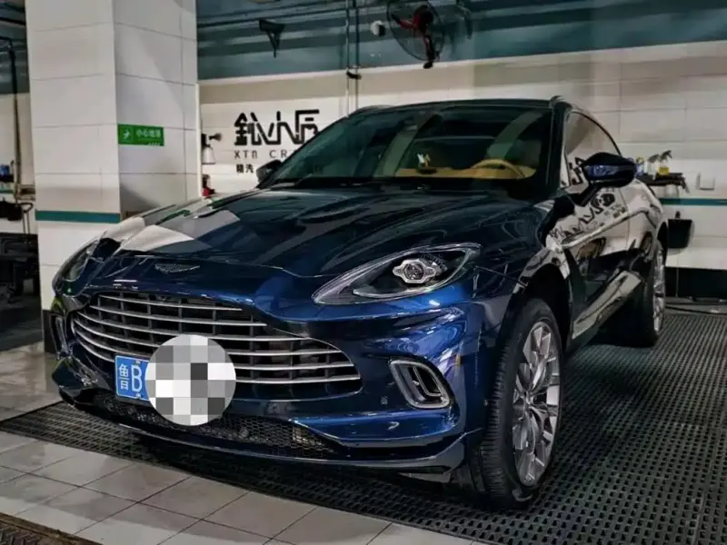 Aston Martin DBX, 2023