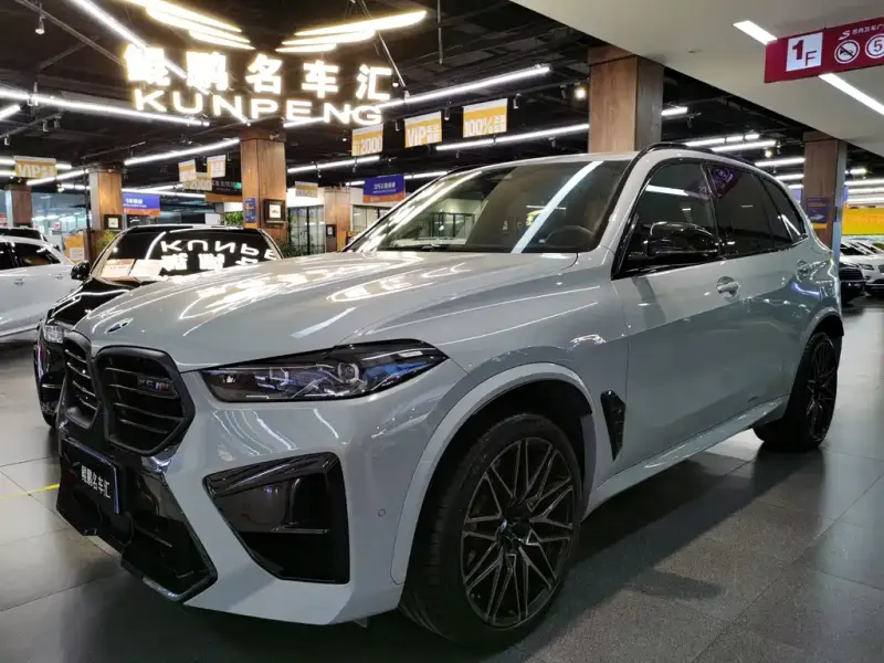 BMW X5 M, 2025