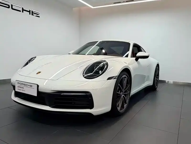Porsche 911, 2024