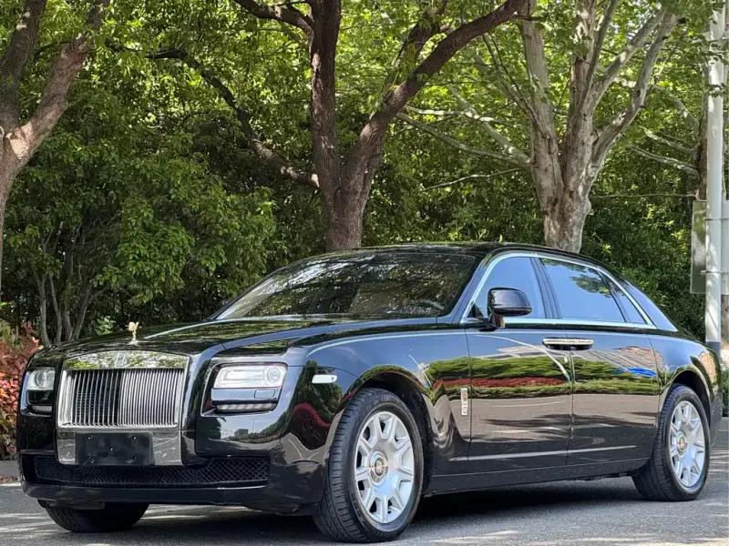 Rolls-Royce Ghost, 2012