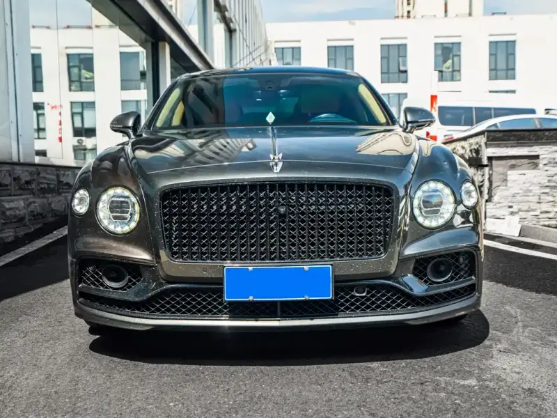 Bentley Flying Spur, 2021