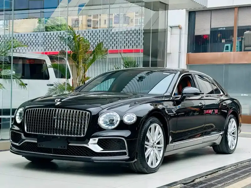 Bentley Flying Spur, 2023
