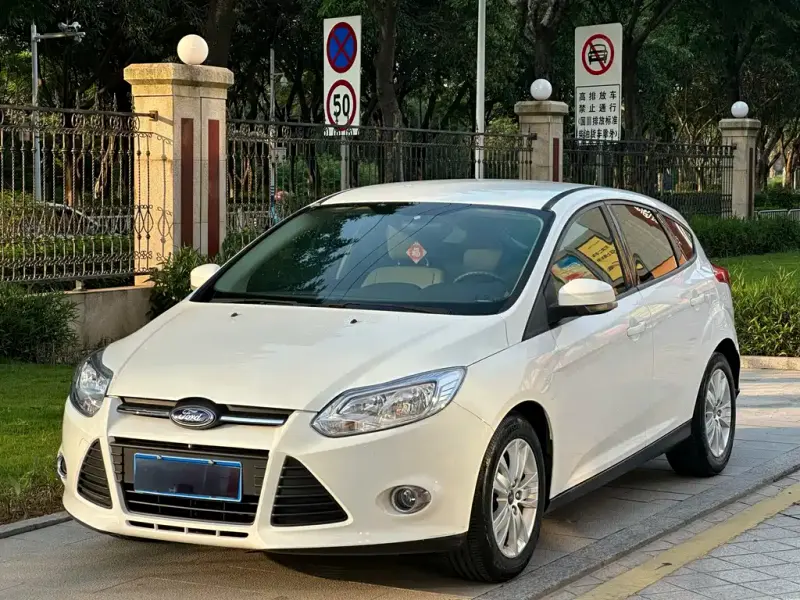 Ford Focus, 2012