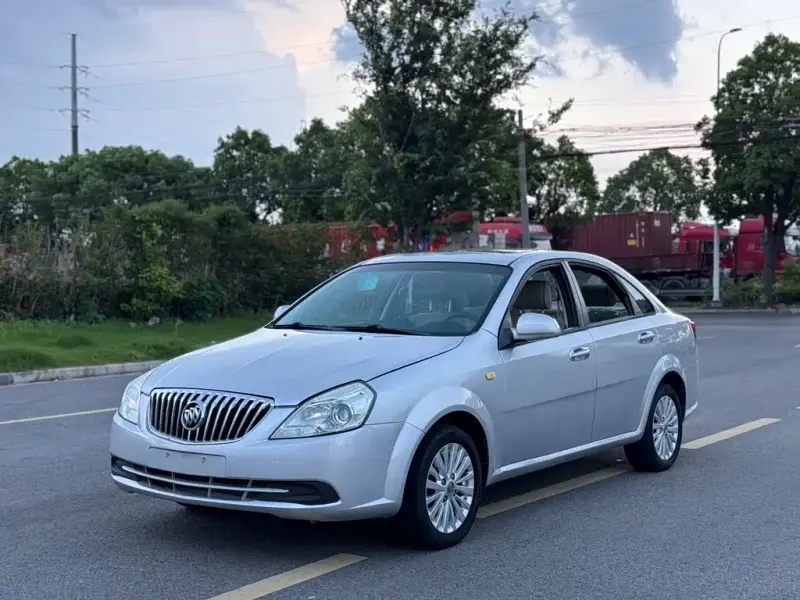 Buick Excelle, 2016