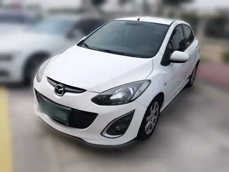 Mazda 2, 2014