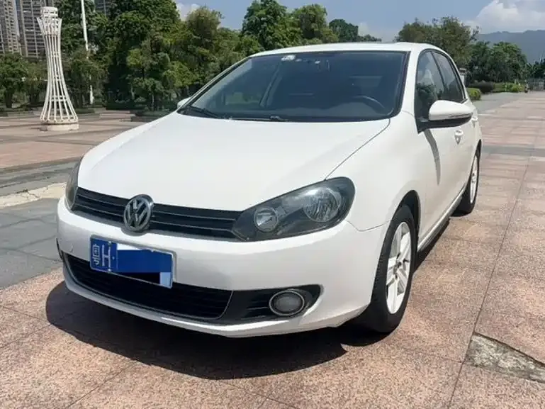 Volkswagen Golf, 2013