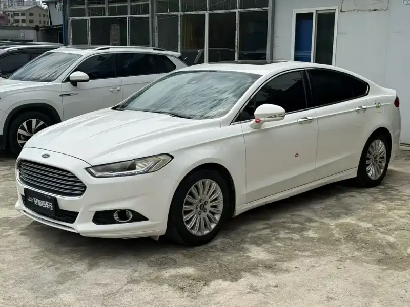 Ford Mondeo, 2014
