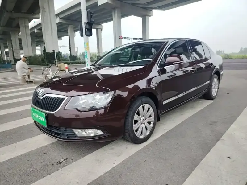 Skoda Superb, 2015