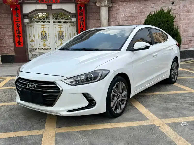 Hyundai Elantra, 2016