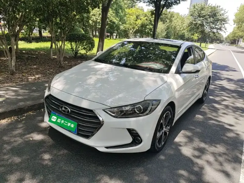 Hyundai Elantra, 2018