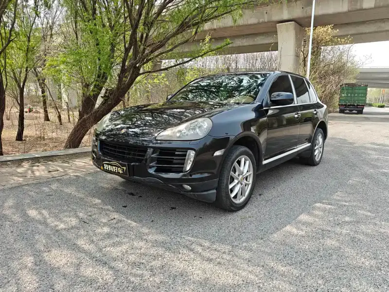 Porsche Cayenne, 2010