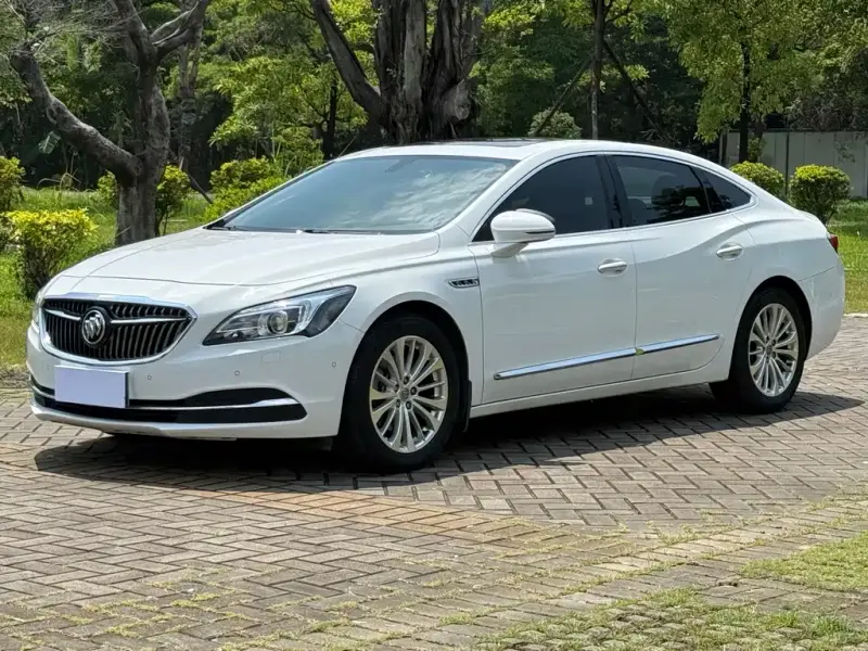 Buick LaCrosse, 2016