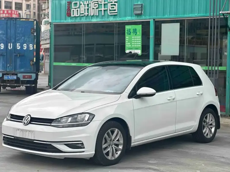 Volkswagen Golf, 2019