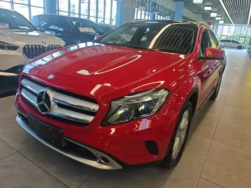 Mercedes-Benz GLA, 2016