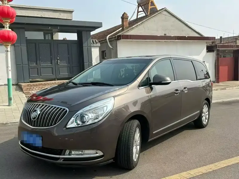 Buick GL8, 2016