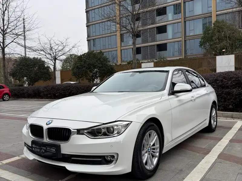 BMW 3 Series, 2015