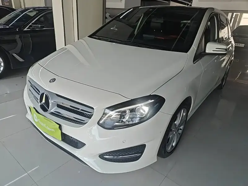 Mercedes-Benz B-Class, 2015
