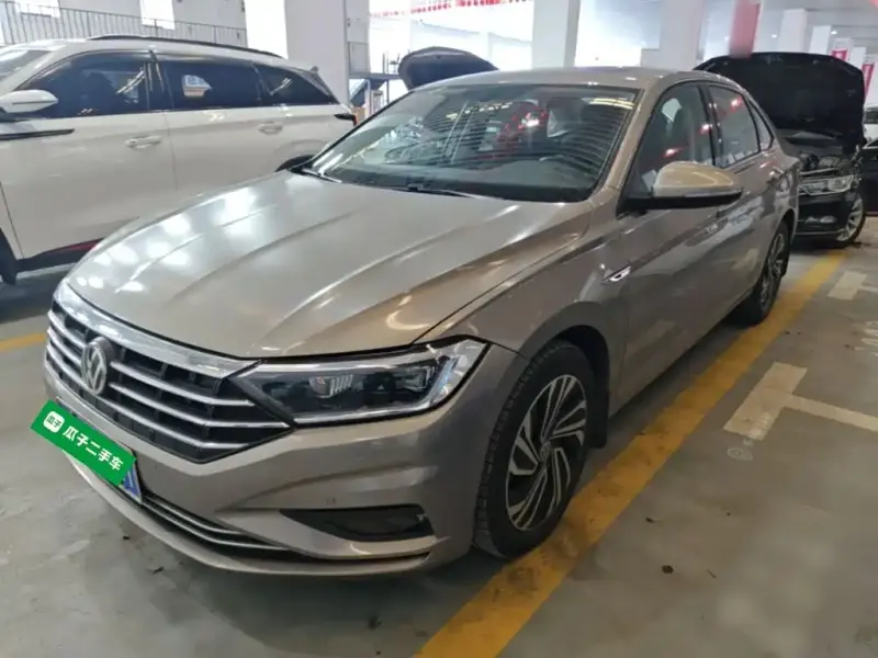 Volkswagen Sagitar, 2020