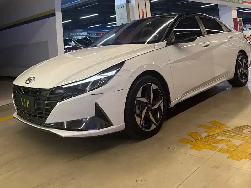 Hyundai Elantra, 2021
