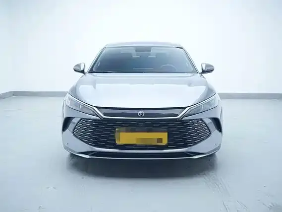 BYD Qin L, 2025