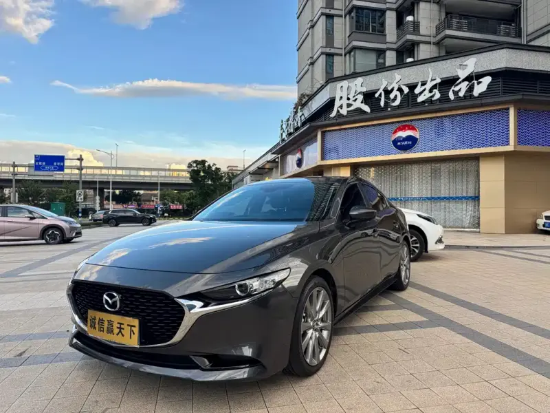 Mazda 3 Axela, 2023