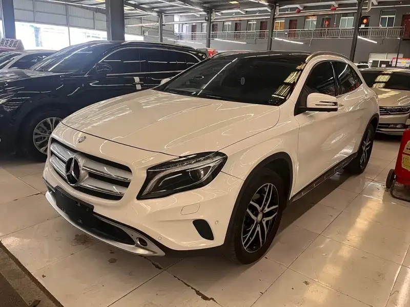 Mercedes-Benz GLA, 2017