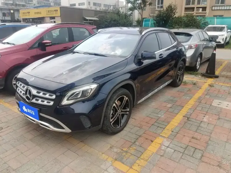 Mercedes-Benz GLA, 2018