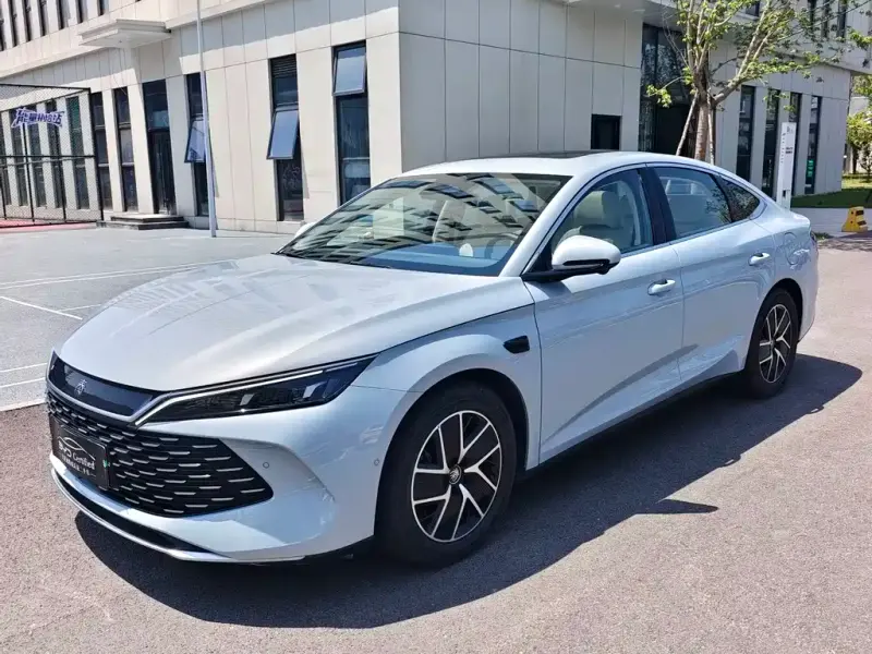 BYD Qin L, 2025