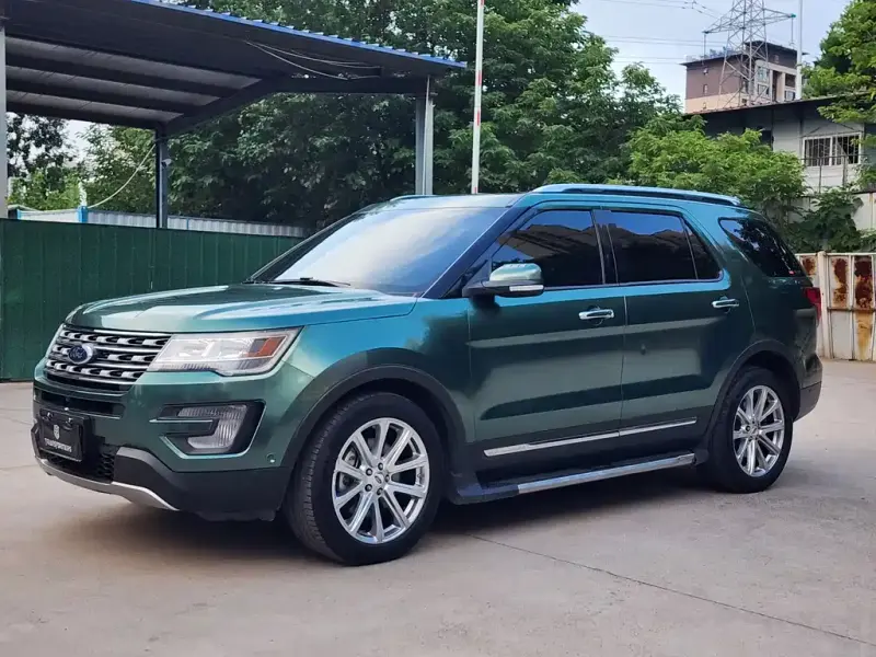 Ford Explorer (Import), 2018