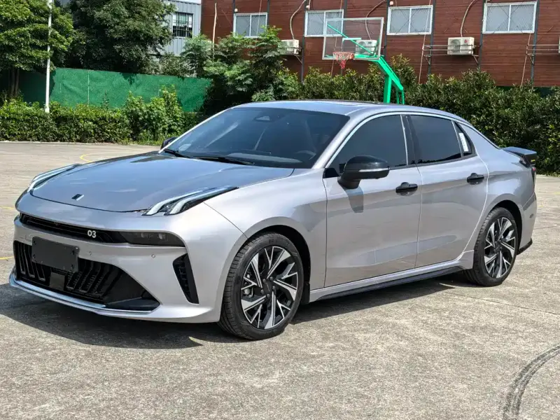 Lynk & Co 03, 2025
