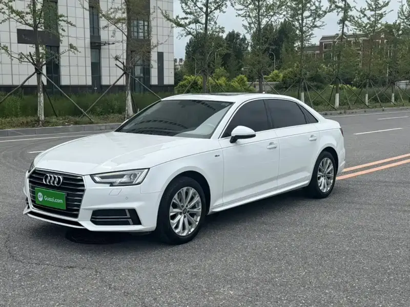 Audi A4L, 2019