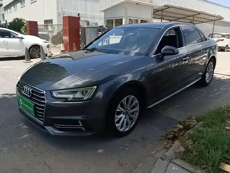 Audi A4L, 2019