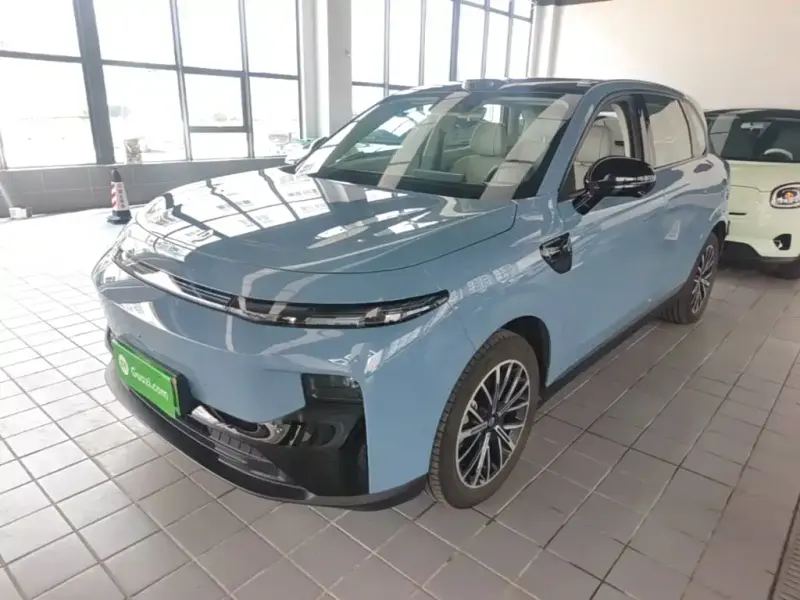 Leapmotor B10, 2025