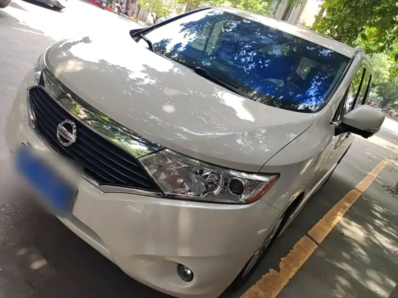 Nissan Quest, 2015