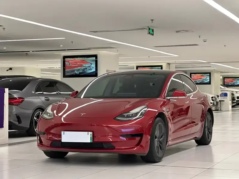 Tesla Model 3, 2020