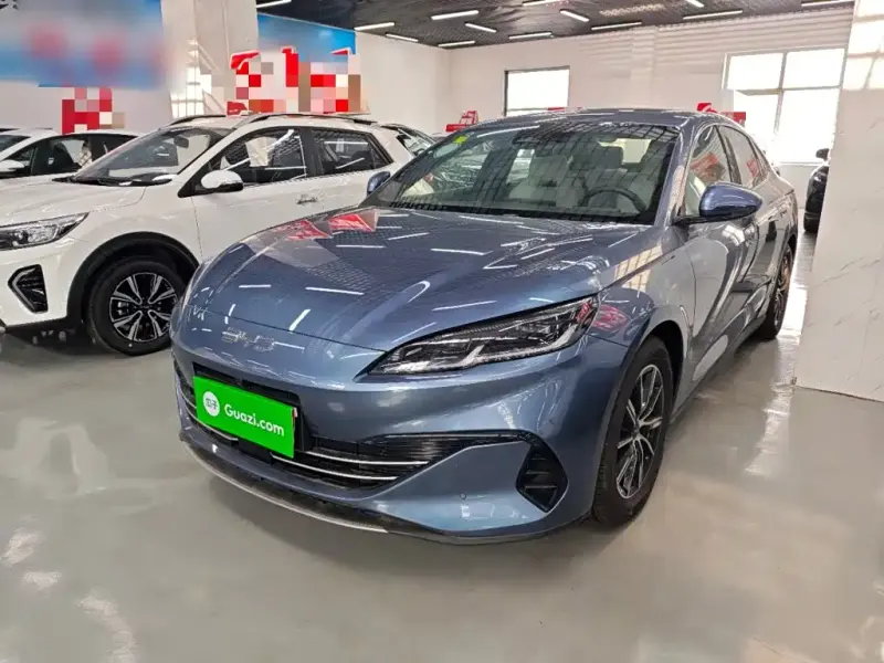 BYD 06, 2025