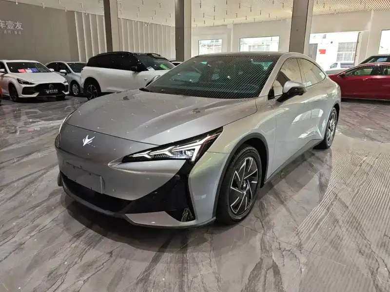 ARCFOX Alpha S5, 2025