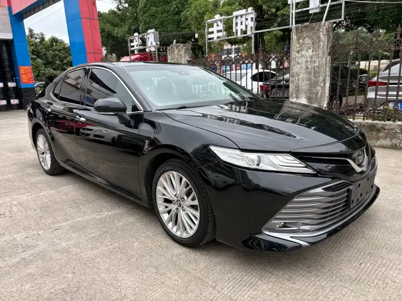 Toyota Camry, 2020