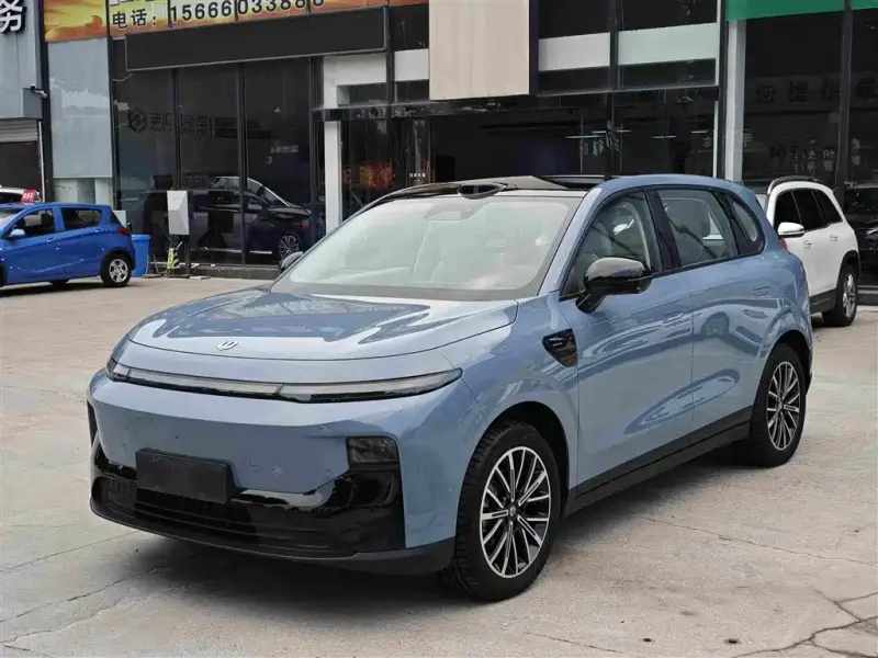 Leapmotor B10, 2025