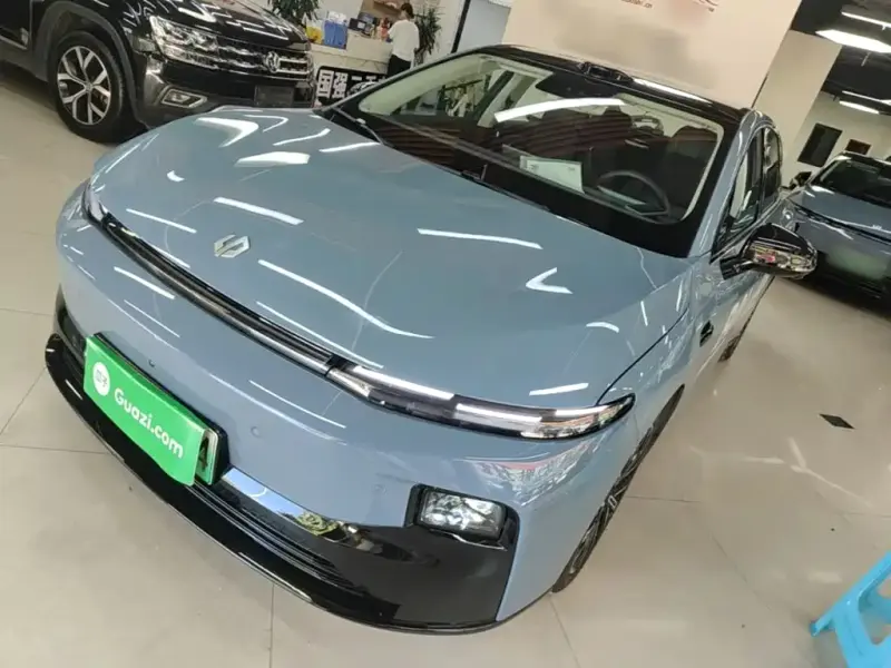 Leapmotor B01, 2025