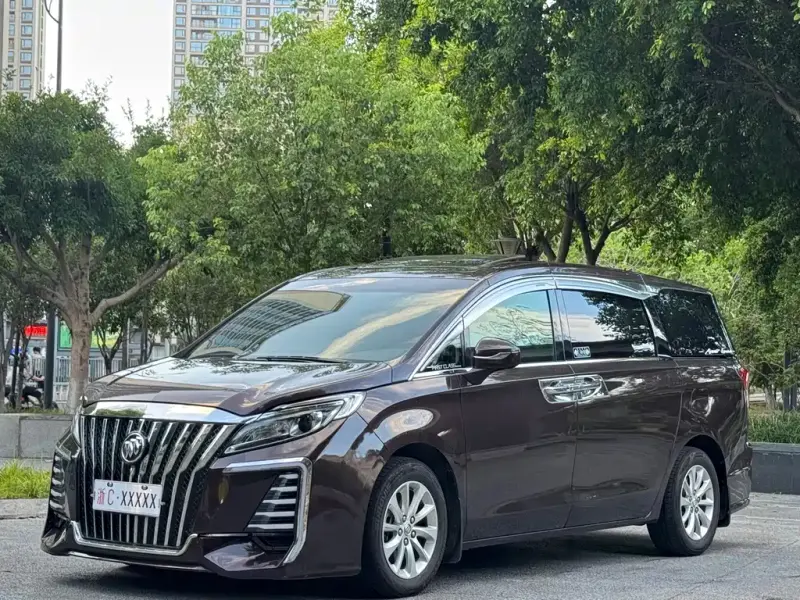 Buick GL8, 2018