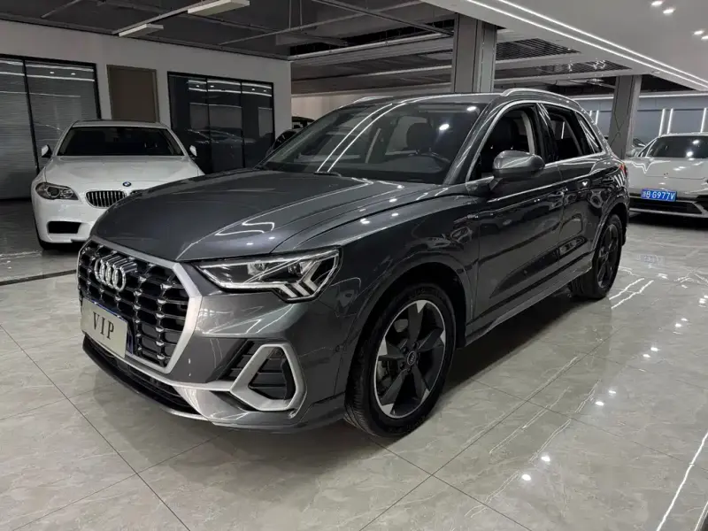 Audi Q3, 2023
