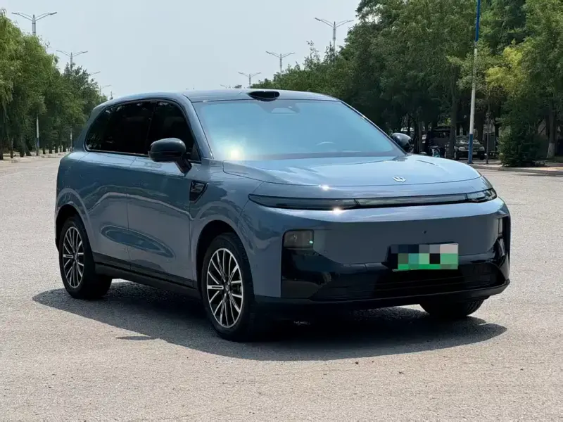 Leapmotor B10, 2025