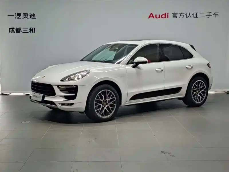 Porsche Macan, 2014