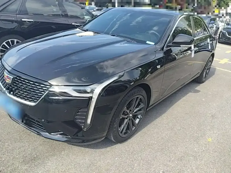 Cadillac CT4, 2022